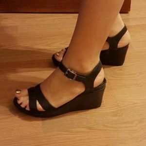 Black Croc wedges